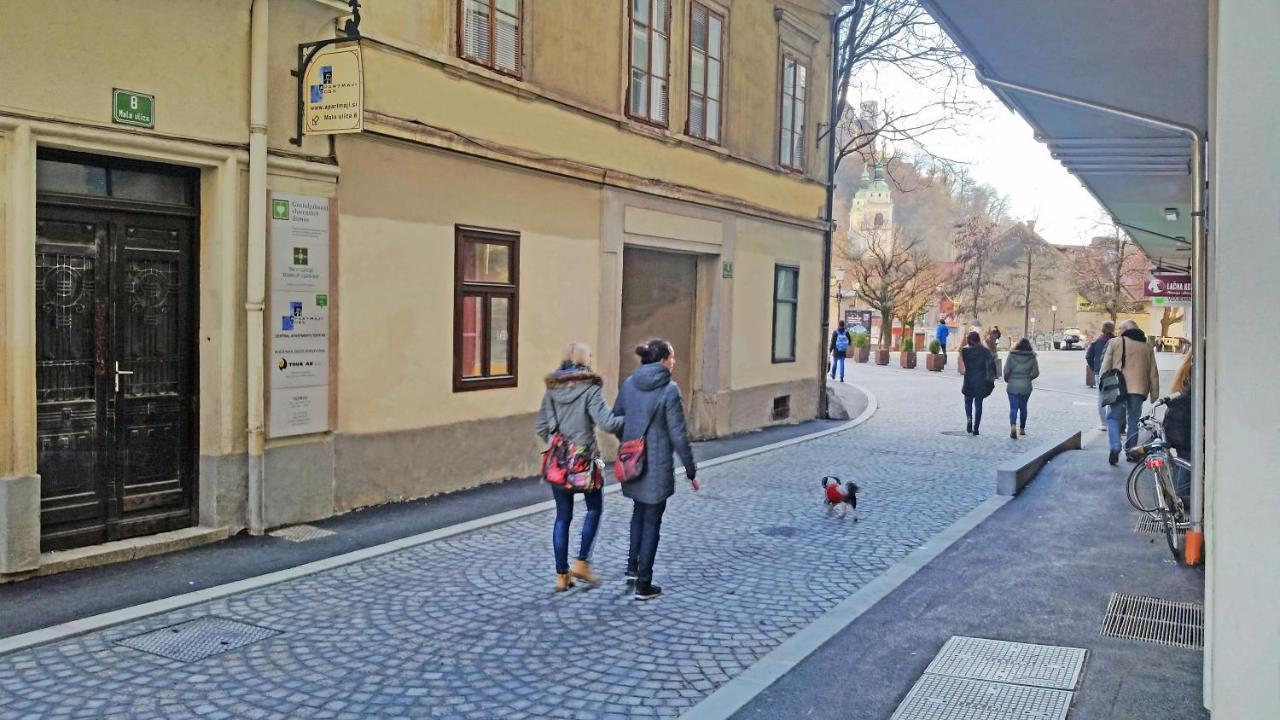 Bit Apartments Ljubljana Bagian luar foto