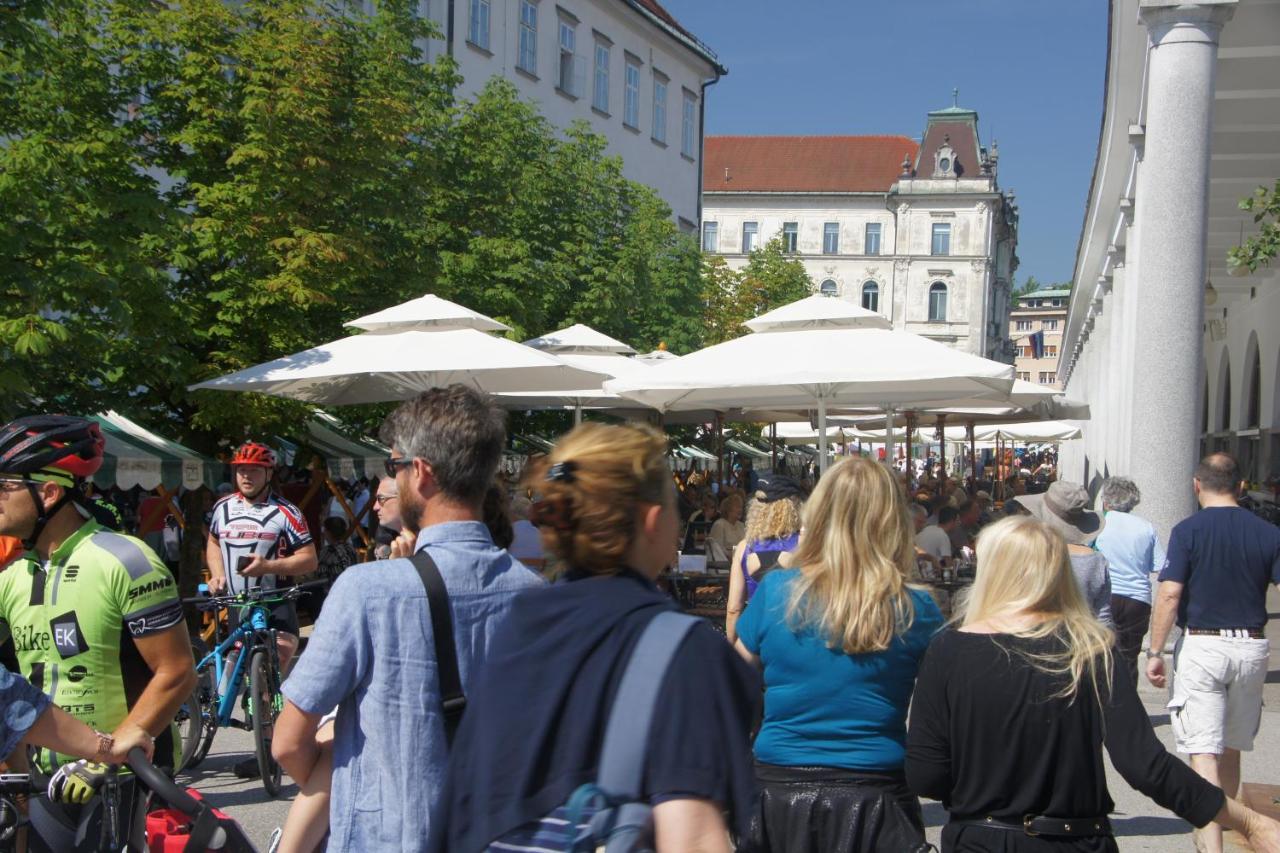 Bit Apartments Ljubljana Bagian luar foto