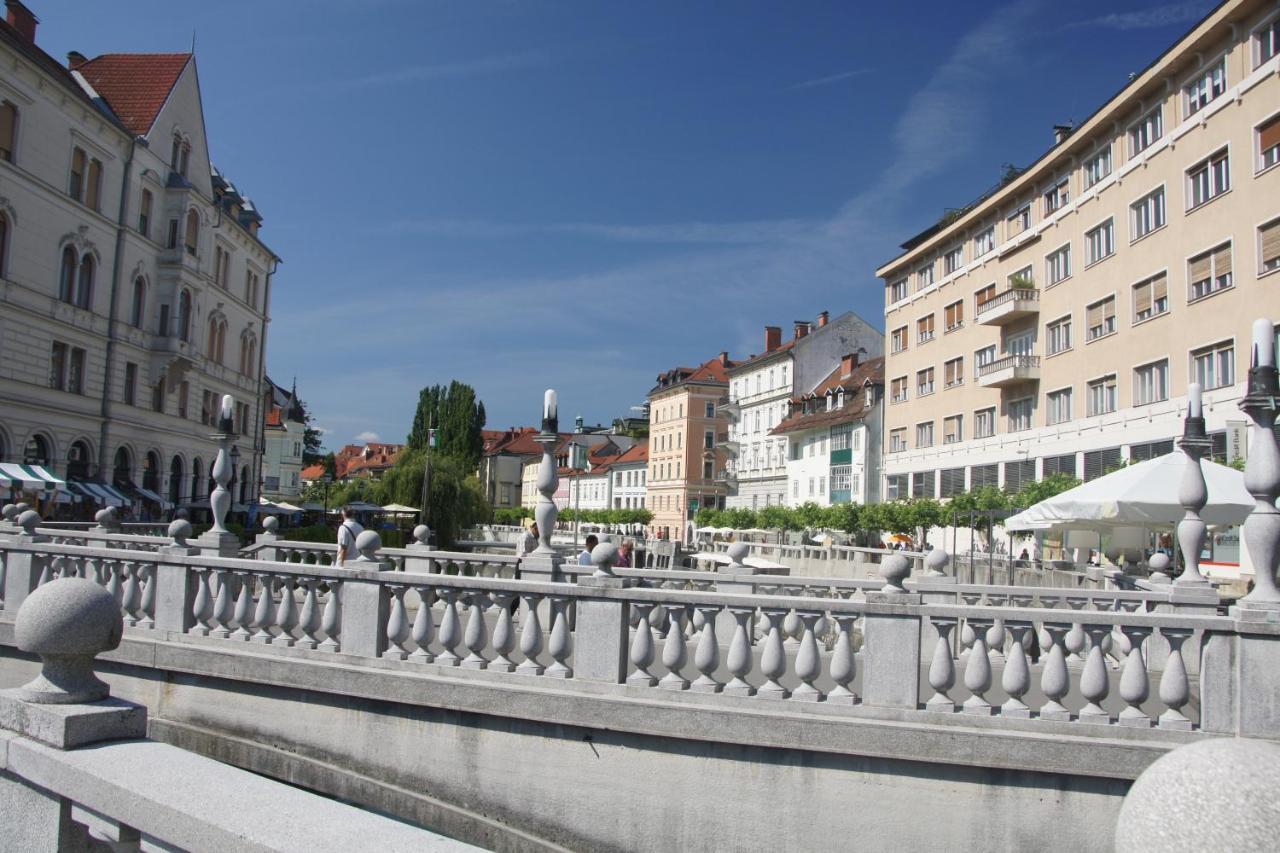 Bit Apartments Ljubljana Bagian luar foto